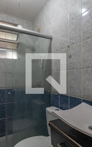 Apartamento à venda com 68m², 3 quartos e 1 vaga Apartamento à venda com 68m², 3 quartos e 1 vagaBanheiro Social