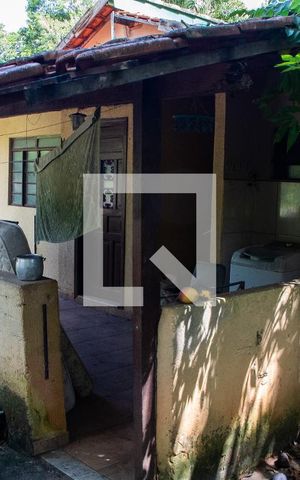 Casa à venda com 180m², 3 quartos e 1 vaga Casa à venda com 180m², 3 quartos e 1 vagaÁrea externa