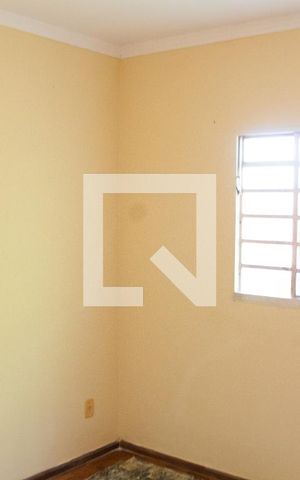 Casa à venda com 180m², 3 quartos e 1 vaga Casa à venda com 180m², 3 quartos e 1 vagaQuarto 2