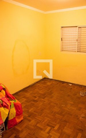 Casa à venda com 180m², 3 quartos e 1 vaga Casa à venda com 180m², 3 quartos e 1 vagaQuarto