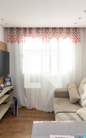 Apartamento à venda com 41m², 2 quartos e sem vaga Apartamento à venda com 41m², 2 quartos e sem vagaSala