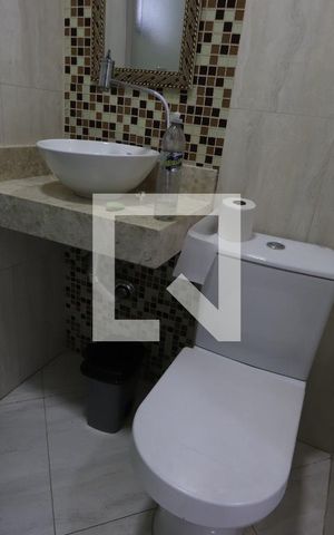 Casa para alugar com 200m², 4 quartos e 1 vagaBanheiro Térreo
