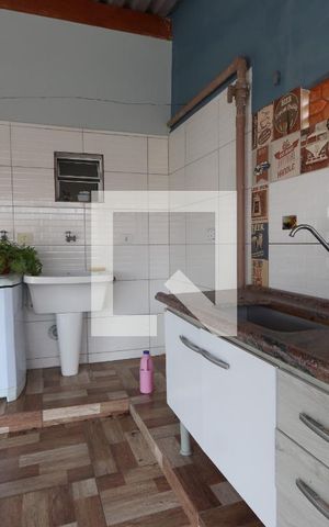 Casa para alugar com 200m², 4 quartos e 1 vagaLavanderia