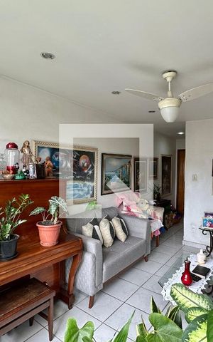 Apartamento à venda com 73m², 2 quartos e 1 vaga Apartamento à venda com 73m², 2 quartos e 1 vagaSala