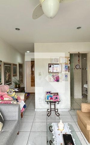 Apartamento à venda com 73m², 2 quartos e 1 vaga Apartamento à venda com 73m², 2 quartos e 1 vagaSala