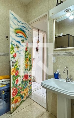 Apartamento à venda com 73m², 2 quartos e 1 vaga Apartamento à venda com 73m², 2 quartos e 1 vagaBanheiro
