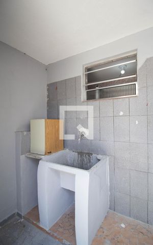 Casa para alugar com 50m², 2 quartos e sem vaga Casa para alugar com 50m², 2 quartos e sem vagaÁrea de Serviço
