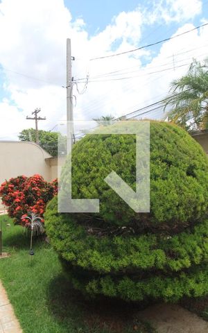 Casa à venda com 284m², 4 quartos e 4 vagasÁrea comum