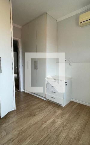 Casa de condomínio para alugar com 300m², 5 quartos e 4 vagas Casa de condomínio para alugar com 300m², 5 quartos e 4 vagasSuíte 2