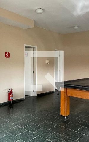 Casa de condomínio para alugar com 300m², 5 quartos e 4 vagas Casa de condomínio para alugar com 300m², 5 quartos e 4 vagasSalão de jogos