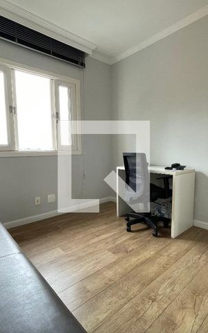 Casa de condomínio para alugar com 300m², 5 quartos e 4 vagas Casa de condomínio para alugar com 300m², 5 quartos e 4 vagasSuíte 2