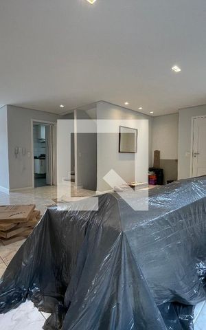 Casa de condomínio para alugar com 300m², 5 quartos e 4 vagas Casa de condomínio para alugar com 300m², 5 quartos e 4 vagasSala