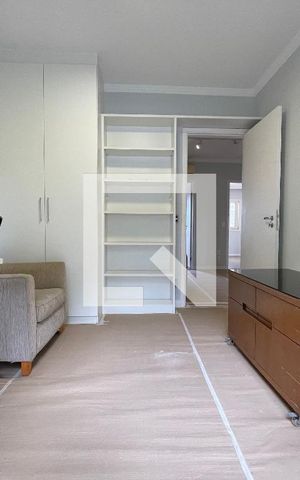 Casa de condomínio para alugar com 300m², 5 quartos e 4 vagas Casa de condomínio para alugar com 300m², 5 quartos e 4 vagasQuarto 3