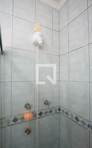 Casa à venda com 352m², 4 quartos e 4 vagasBanheiro da Suíte 3