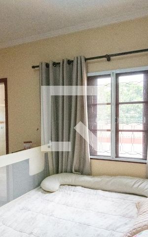 Casa à venda com 352m², 4 quartos e 4 vagasSuíte 4