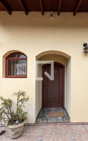 Casa à venda com 352m², 4 quartos e 4 vagasHall de Entrada