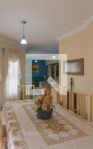 Casa à venda com 352m², 4 quartos e 4 vagasSala de Jantar