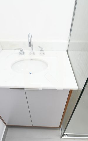 Apartamento à venda com 58m², 2 quartos e 2 vagasBanheiro 1