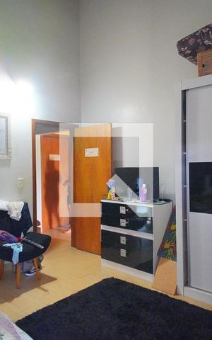 Casa à venda com 408m², 4 quartos e 3 vagasSuíte 2