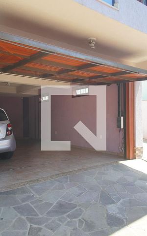 Casa à venda com 408m², 4 quartos e 3 vagasGaragem