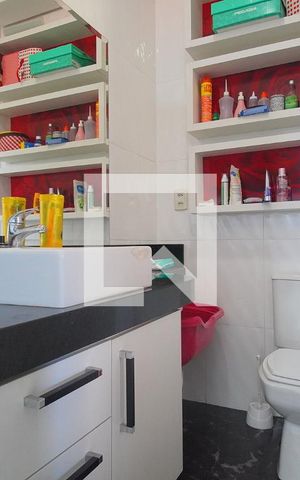 Casa à venda com 408m², 4 quartos e 3 vagasBanheiro da Suíte 2