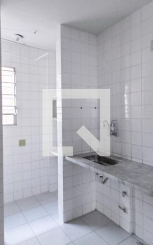 Apartamento para alugar com 65m², 3 quartos e 1 vaga Apartamento para alugar com 65m², 3 quartos e 1 vagaCozinha