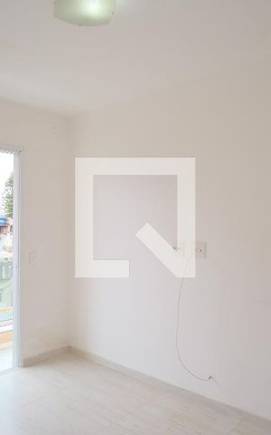 Casa de condomínio à venda com 107m², 3 quartos e 2 vagasSuíte 1