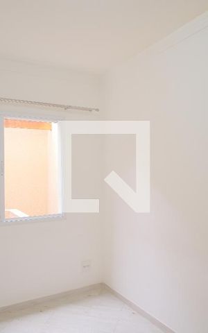 Casa de condomínio à venda com 107m², 3 quartos e 2 vagasEscritório