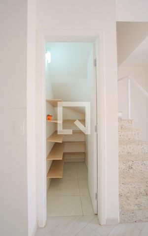 Casa de condomínio à venda com 107m², 3 quartos e 2 vagasÁrea comum