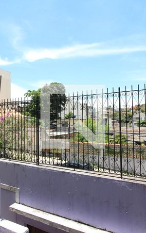 Casa à venda com 224m², 4 quartos e 3 vagasVista