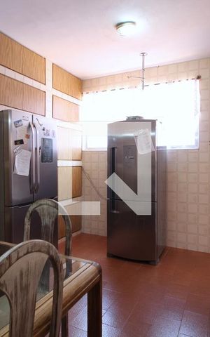 Casa à venda com 224m², 4 quartos e 3 vagasCozinha