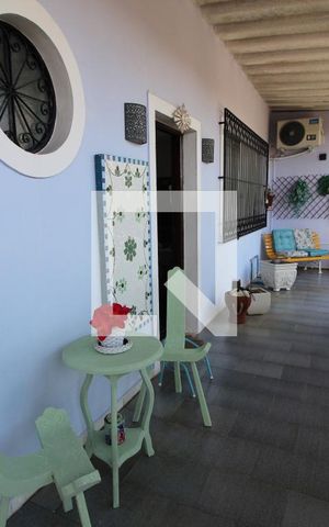 Casa à venda com 224m², 4 quartos e 3 vagasVaranda da Frente