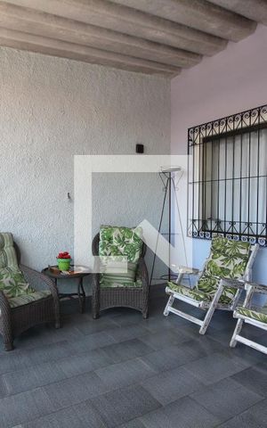 Casa à venda com 224m², 4 quartos e 3 vagasVaranda da Frente