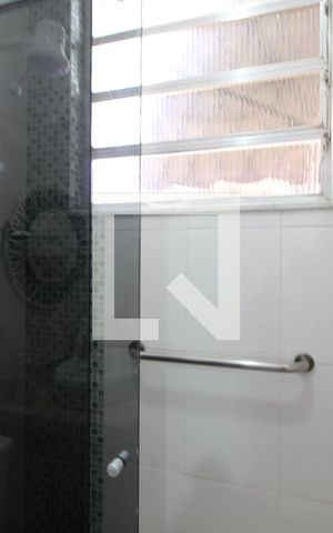 Casa à venda com 224m², 4 quartos e 3 vagasBanheiro Social