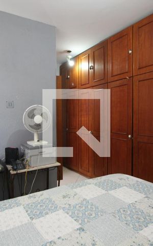 Casa à venda com 224m², 4 quartos e 3 vagasQuarto 2 - Suíte