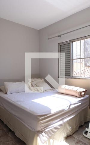 Casa à venda com 200m², 3 quartos e 2 vagasQuarto 2