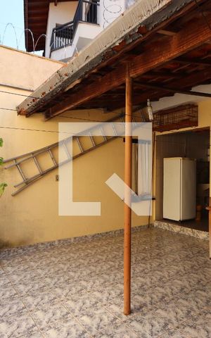 Casa à venda com 200m², 3 quartos e 2 vagasQuintal