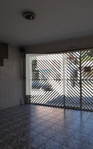 Casa à venda com 200m², 3 quartos e 2 vagasGaragem