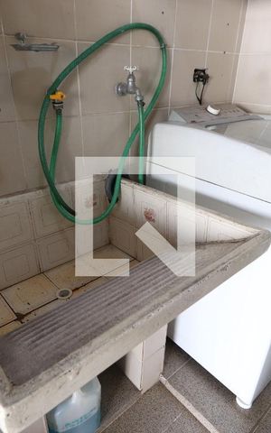 Casa à venda com 200m², 3 quartos e 2 vagasLavanderia