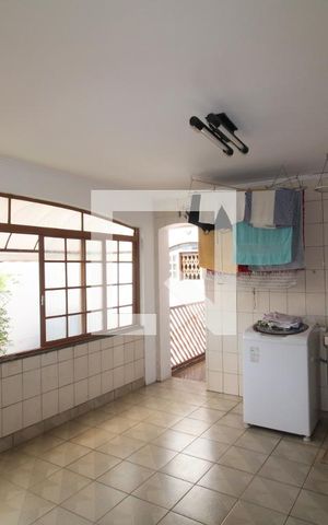 Casa para alugar com 260m², 5 quartos e 8 vagasÁrea de Serviço