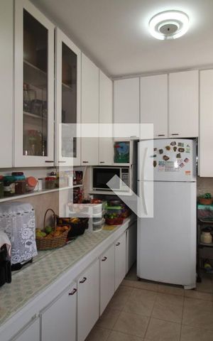 Casa para alugar com 260m², 5 quartos e 8 vagasCozinha