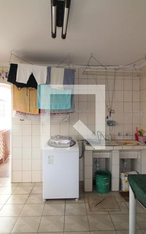 Casa para alugar com 260m², 5 quartos e 8 vagasÁrea de Serviço