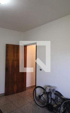 Casa para alugar com 260m², 5 quartos e 8 vagasEdícula - Quarto 1