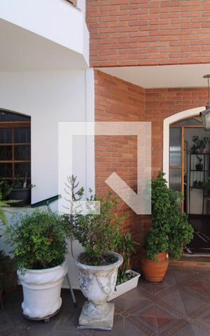 Casa para alugar com 260m², 5 quartos e 8 vagasÁrea Comum