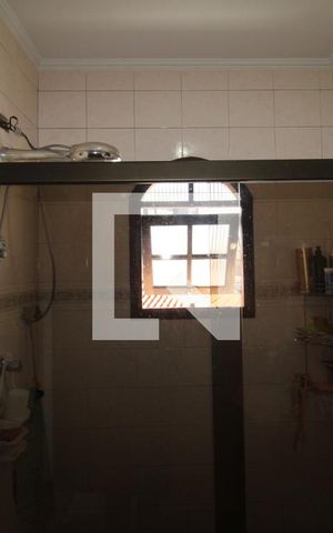 Casa para alugar com 260m², 5 quartos e 8 vagasQuarto 2 - Banheiro