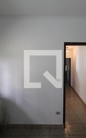 Casa para alugar com 260m², 5 quartos e 8 vagasEdícula - Quarto 2