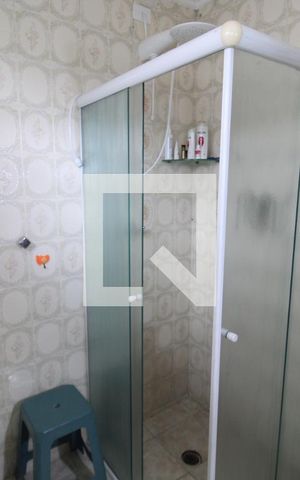 Casa à venda com 147m², 2 quartos e 3 vagasBanheiro