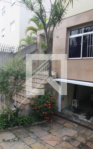 Casa à venda com 147m², 2 quartos e 3 vagasGaragem