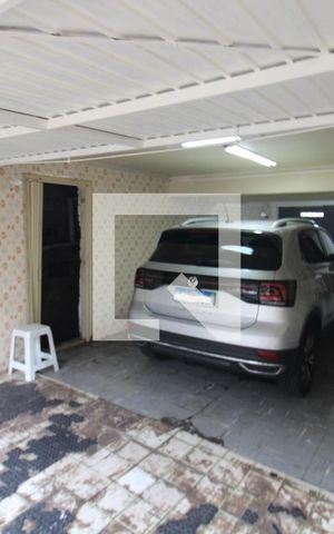 Casa à venda com 147m², 2 quartos e 3 vagasGaragem