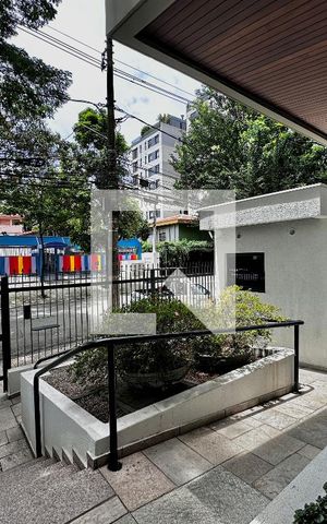 Apartamento à venda com 280m², 3 quartos e 3 vagasEntrada